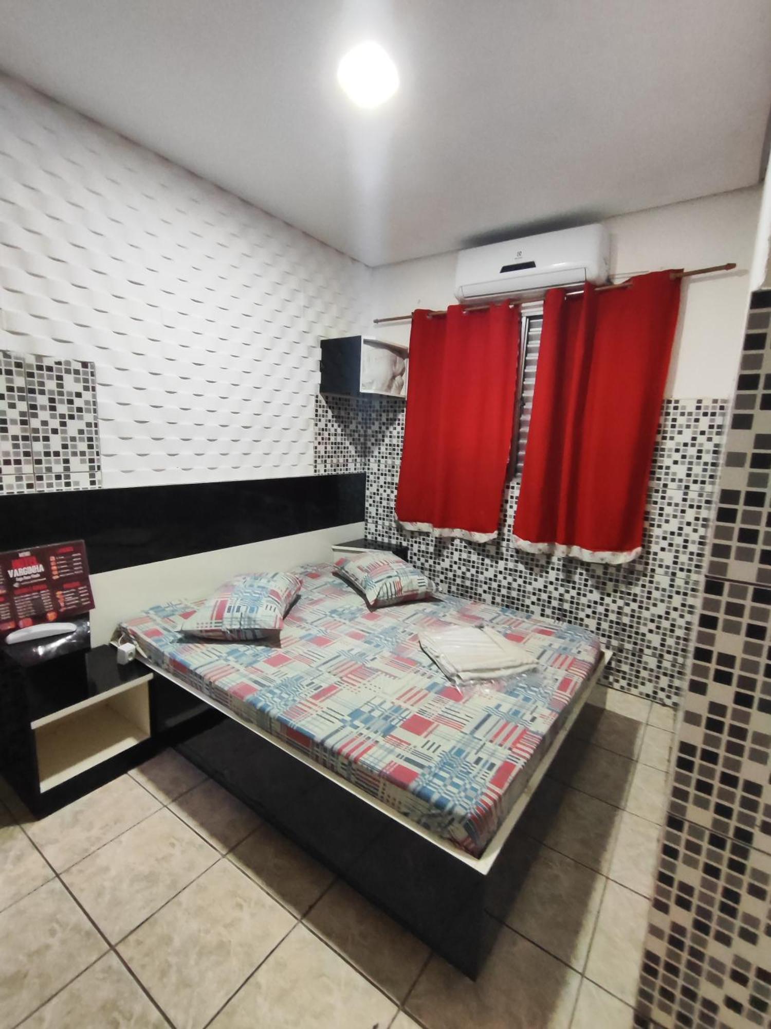 Hotel Varginha São Paulo Buitenkant foto